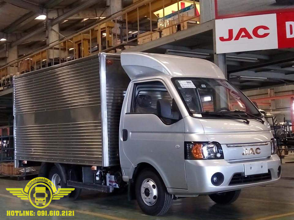 Xe tải Jac X150 1t5 thùng 3m2